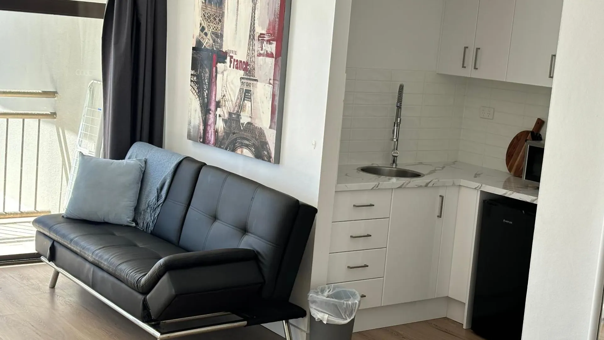 Unit 2 - Spectacular Sea Views In Surfers Paradise Gold Coast Apartment