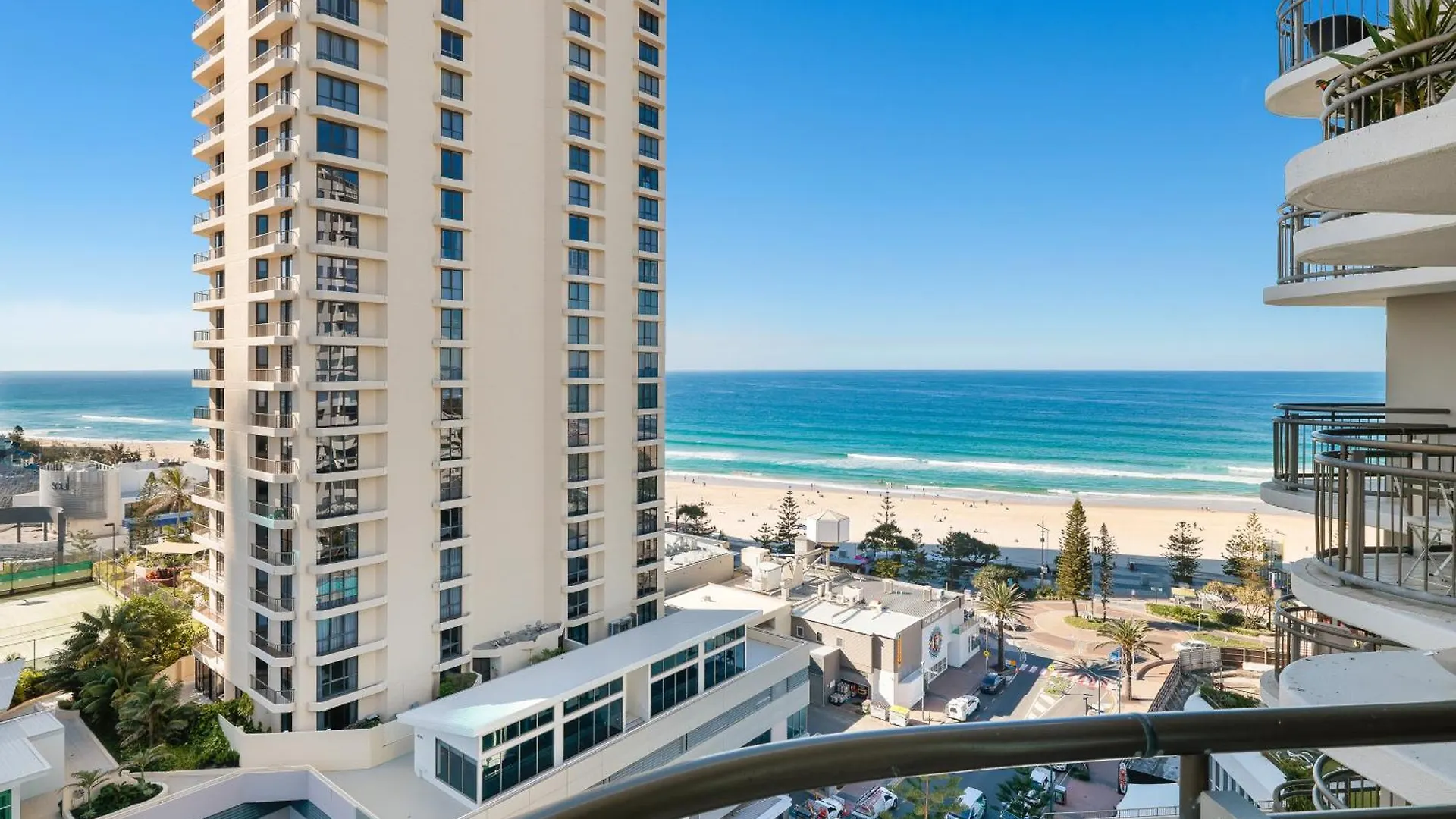 Unit 2 - Spectacular Sea Views In Surfers Paradise Gold Coast