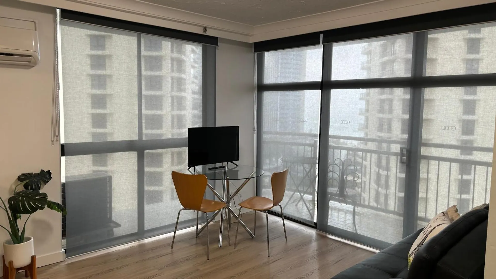 Unit 2 - Spectacular Sea Views In Surfers Paradise Gold Coast Australia