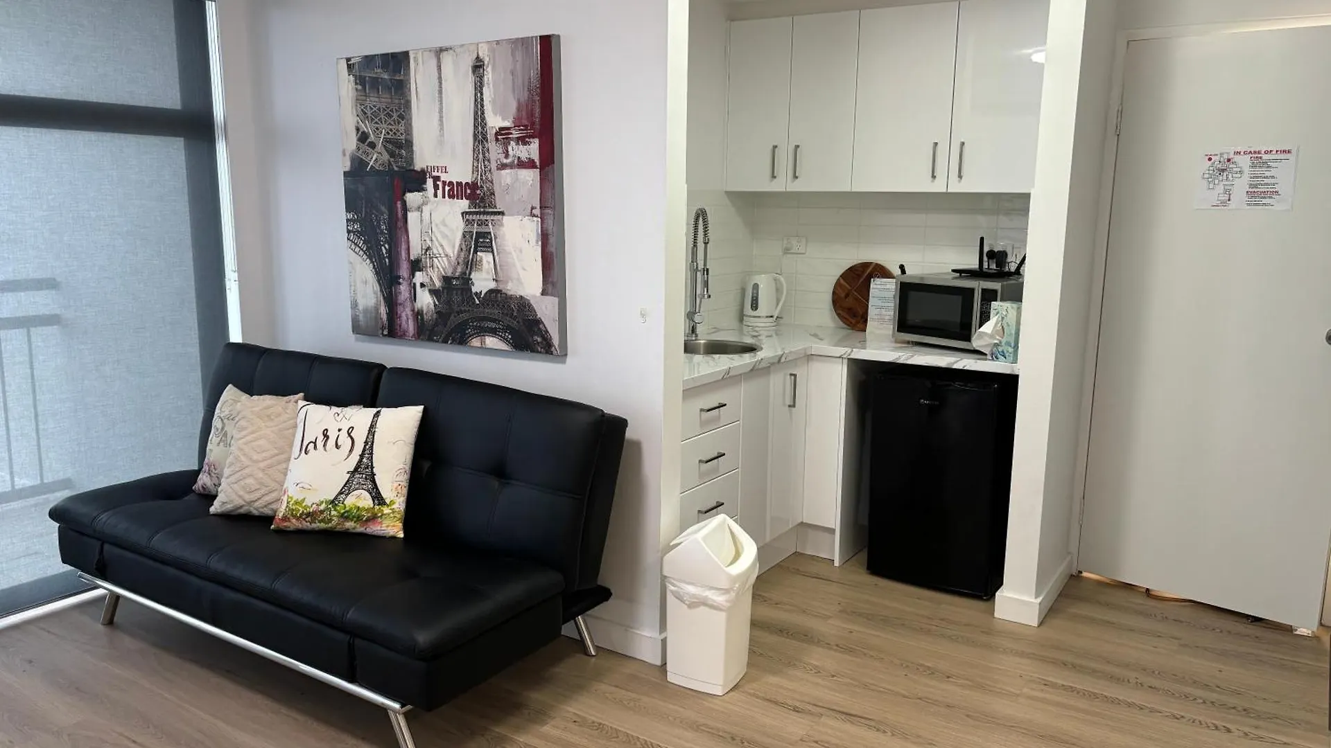 아파트 Unit 2 - Spectacular Sea Views In Surfers Paradise 골드코스트